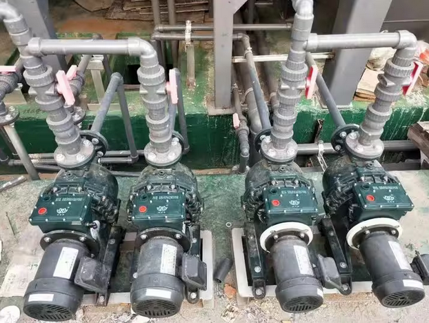 1689233572942859.jpg 1689233561707.jpg